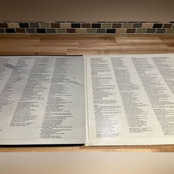 Joan Baez vinyl record, Blessed Are… album, excellent condition - Picture 2 of 3